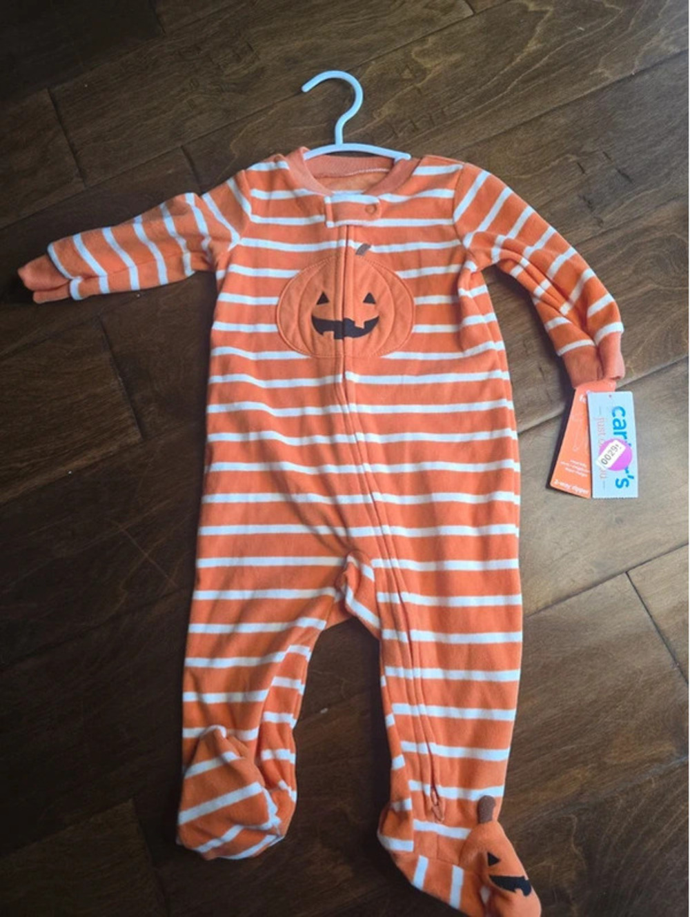 6m brand new halloween pajamas from carter's item.29G6